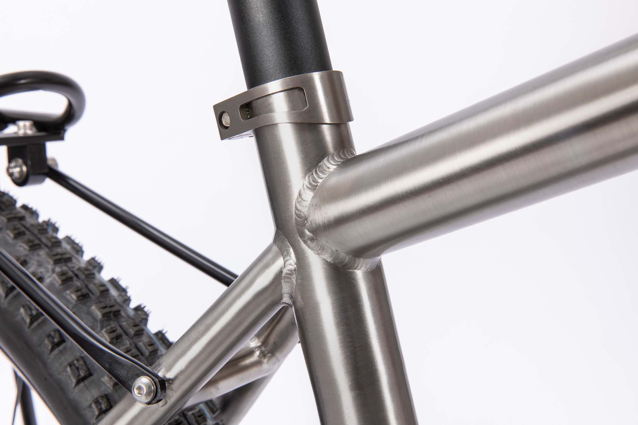 Mass Titan Mountainbike Hardtail für Bike Adventure Touren_6 Mass Titan Mountainbike Hardtail für Bike Adventure Touren_6