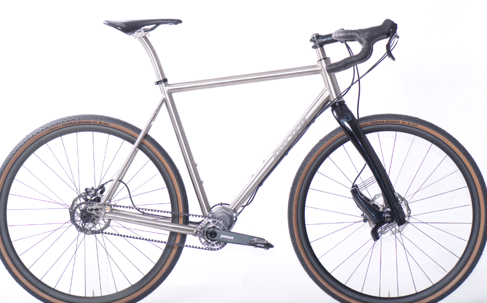 Adrian´s s Pinion Gravel Allroad Titanium Bike - 6