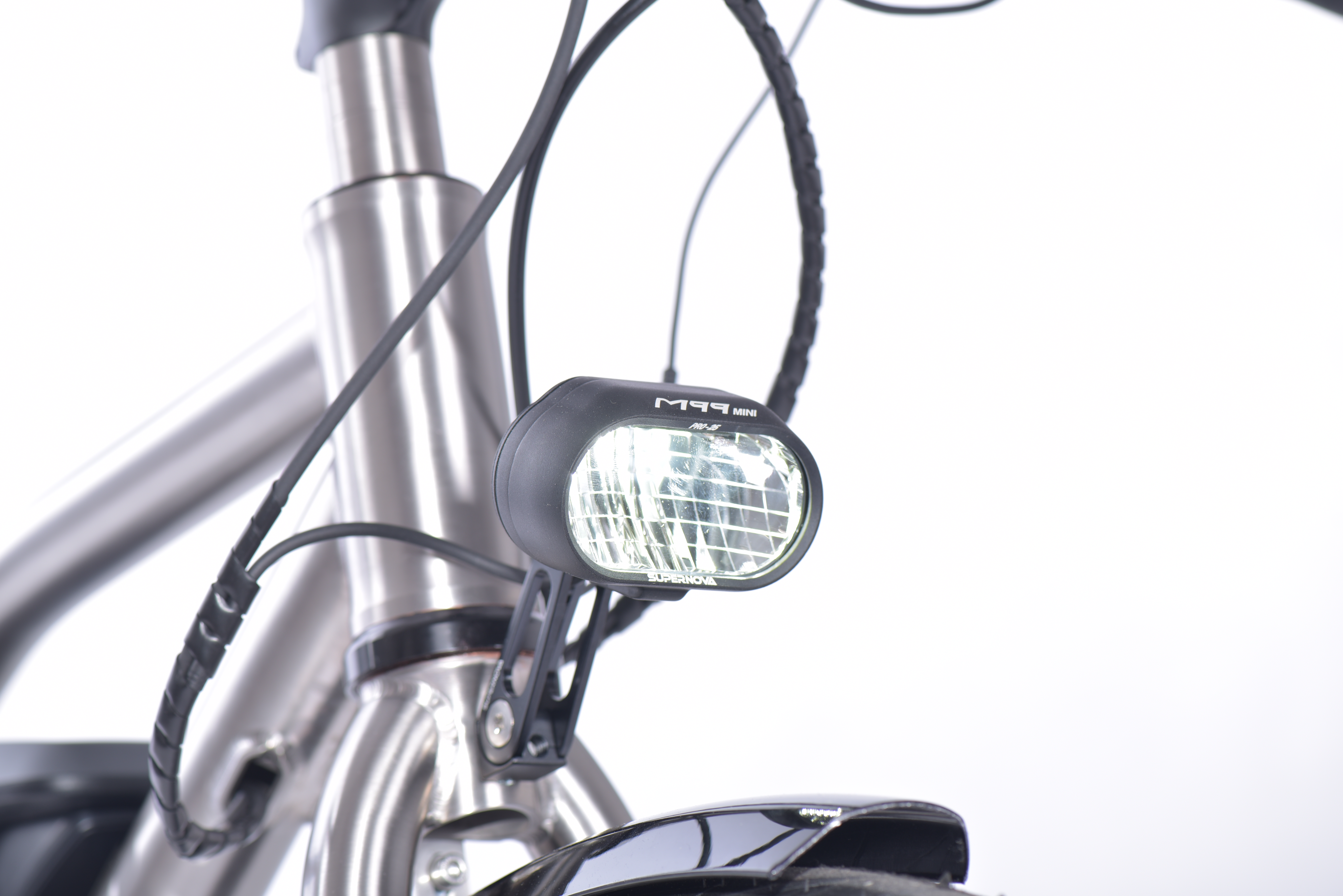 Tiefeinsteiger mit Bosch Performance CX, Rohloff E-14 Tiefeinsteiger mit Bosch Performance CX, Rohloff E-14