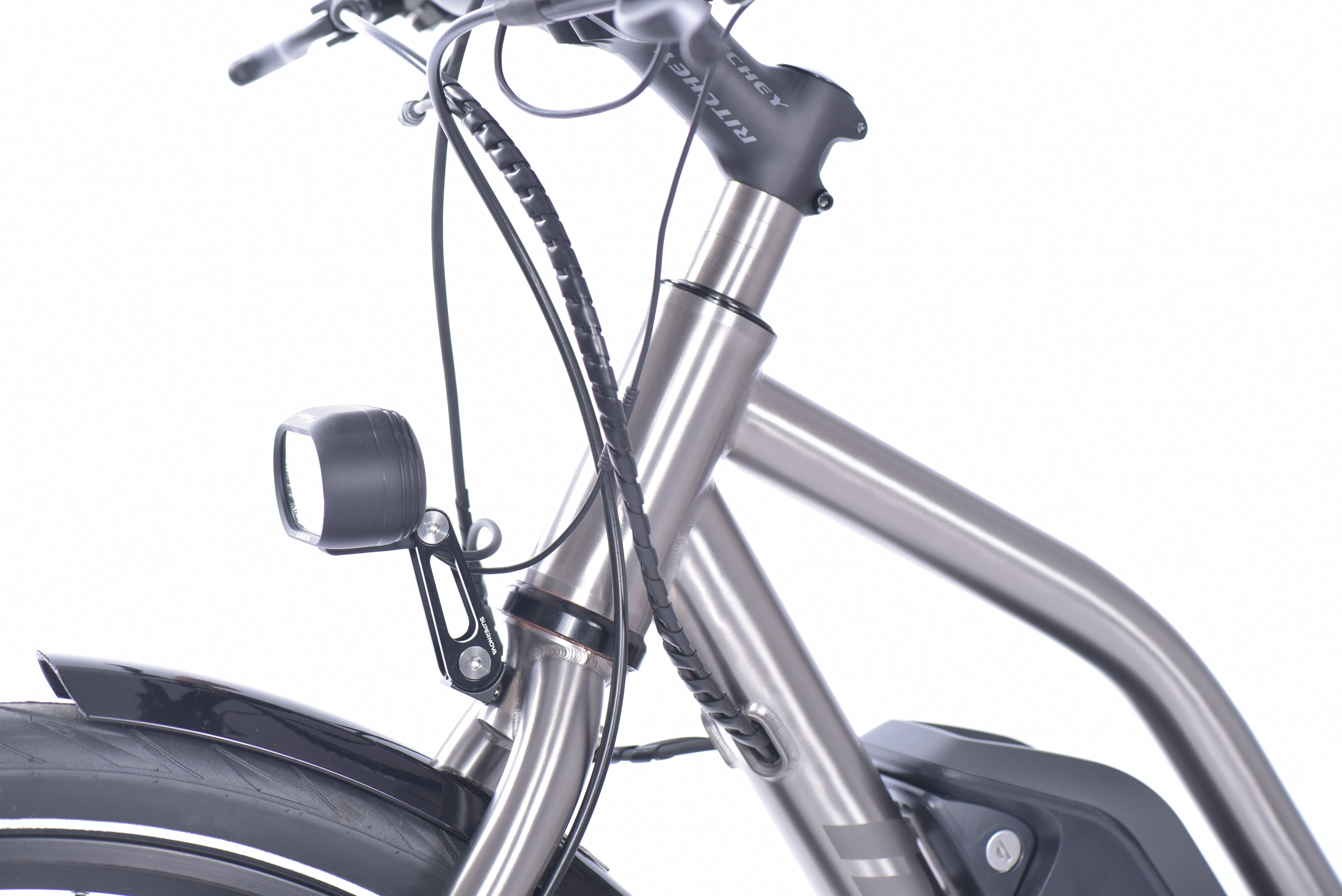 Tiefeinsteiger mit Bosch Performance CX, Rohloff E-14 Tiefeinsteiger mit Bosch Performance CX, Rohloff E-14