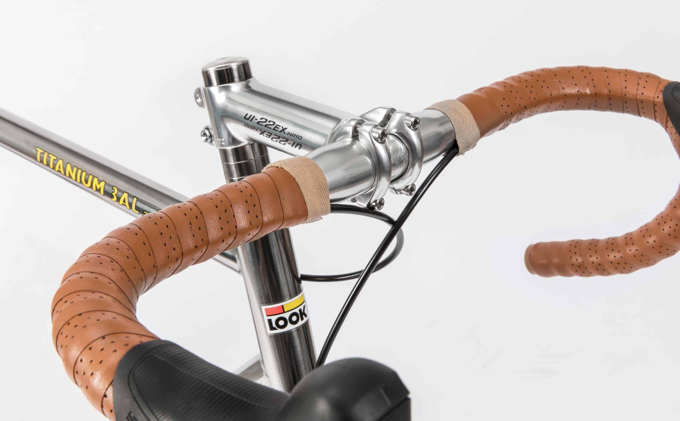 classical_titanium_roadbike_4 classical_titanium_roadbike_4