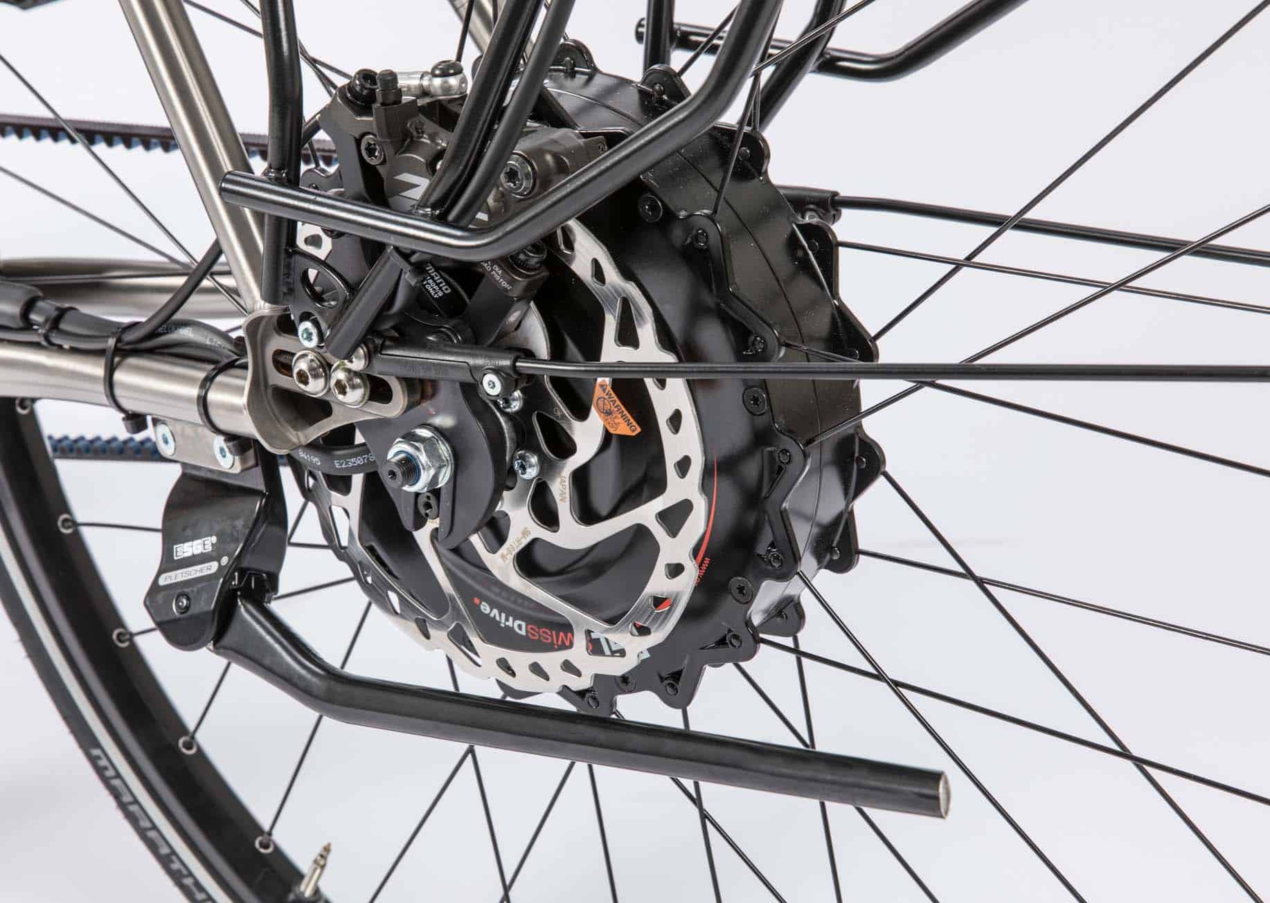 Titan_E-Bike_Pinion_Gates_Fahrradriemen_07_min Titan_E-Bike_Pinion_Gates_Fahrradriemen_07_min