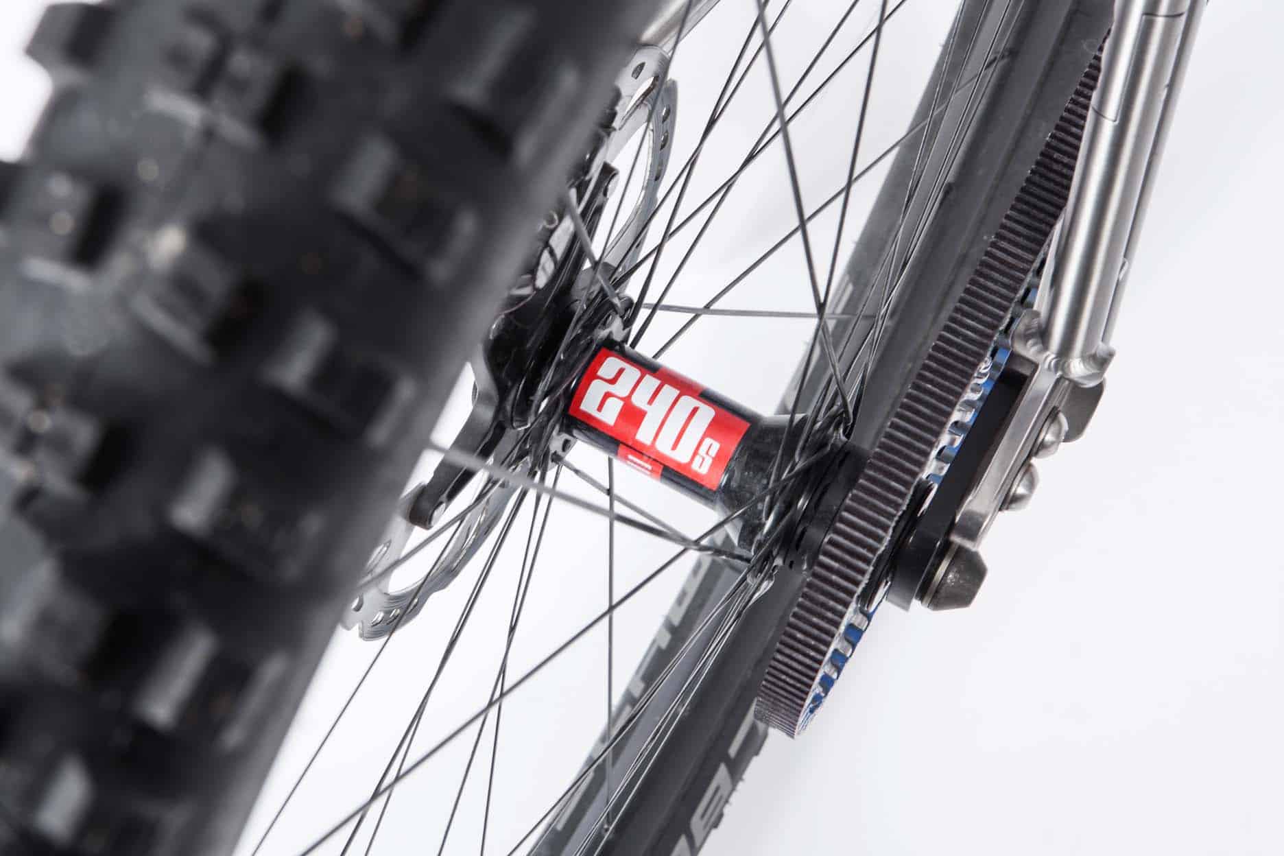 Titan_MTB_Pinion_Lefty_Gates_13 Titan_MTB_Pinion_Lefty_Gates_13