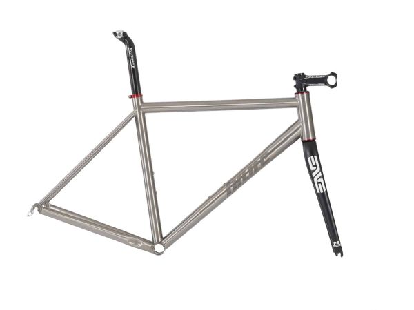 Titanium outlet bicycle frame